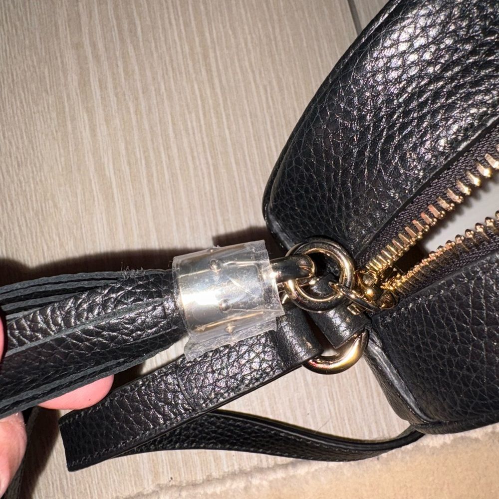 Brand new Gucci Black Leather Crossbody Bag comes with dustbag and box - Picture 8 of 13